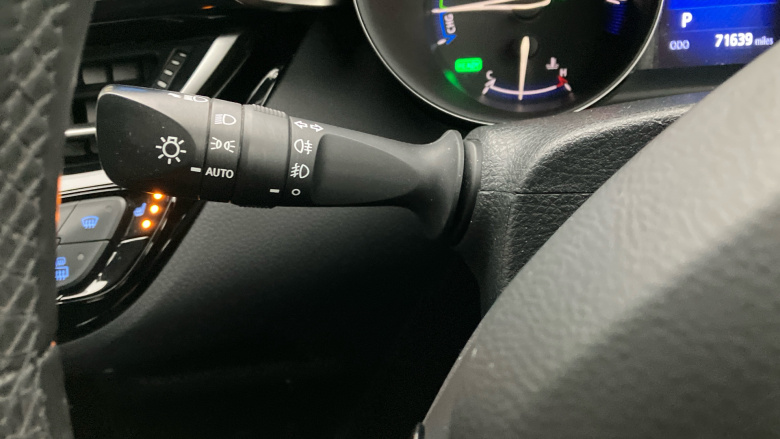 Toyota C-HR 1.8 Hybrid Design 5dr CVT Hybrid Hatchback